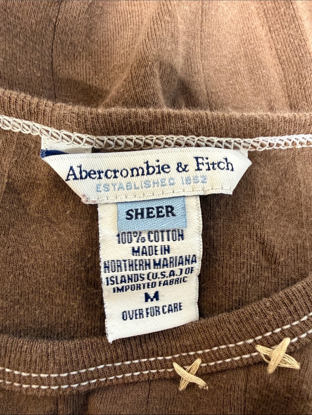 Y2K Abercrombie & Fitch Brown Tee with Orange Mango Graphic - Picture 2 of 3